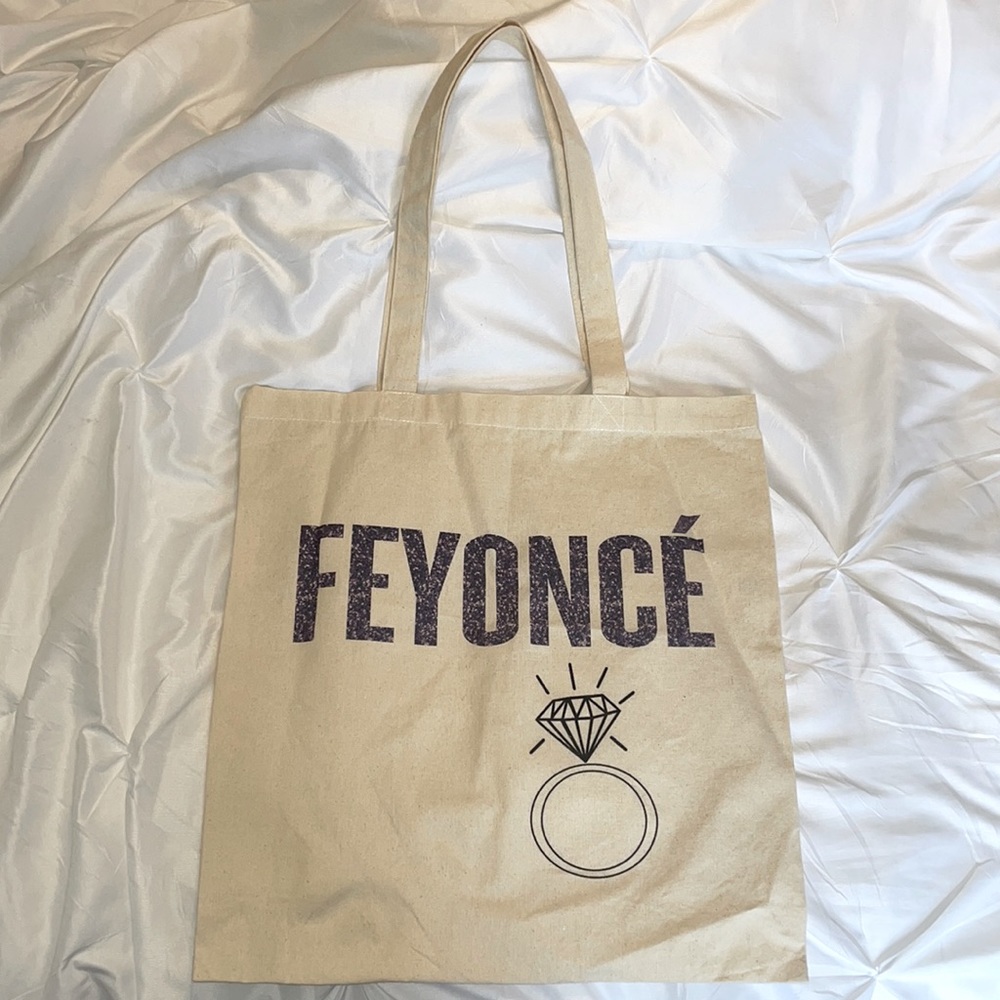 Feyoncé Tote Bag